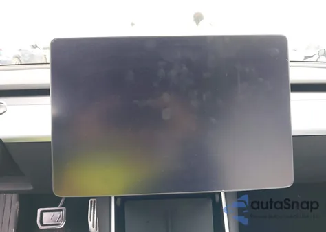 2019 Tesla Model 3 Long Range/Mid Range/Standard Range/Standard Range Plus from USA, damaged, VIN 5YJ3E1EAXKF345479